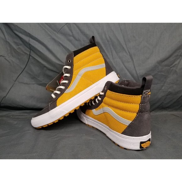 Vans Sk8-Hi Mte-1 Insulated SneakerBoot Suede Gold Grey Boys Size 7 NEW IN BOX - Picture 2 of 6